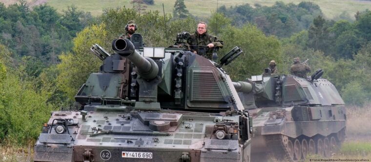 Shpejtësi dhe frenim, ministri i Mbrojtjes i Gjermanisë zbulon strategjinë e parë ushtarake