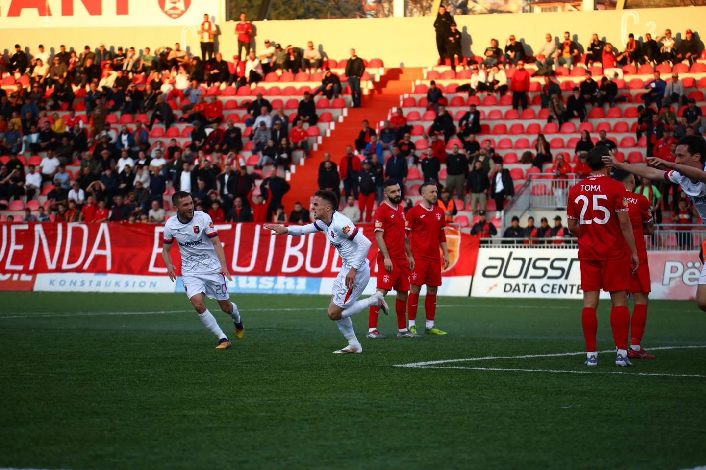 Fitore e artë në transfertë, Vllaznia mund Partizanin brenda në kryeqytet