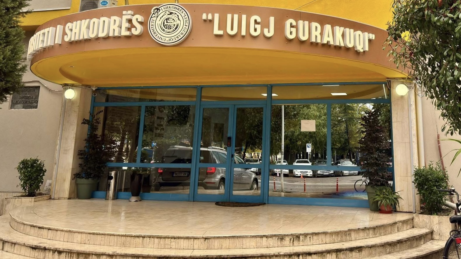 Universiteti “Luigj Gurakuqi” në mbështetje të studentëve shqiptarë në Maqedoninë e Veriut