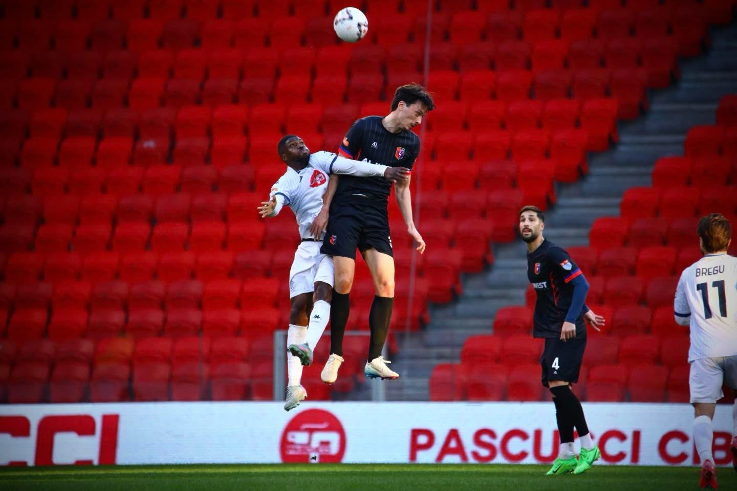 Kupa e Shqipërisë/ Barazim dramatik në “Air Albania”, Dinamo–Vllaznia vendoset nga VAR dhe penalltitë